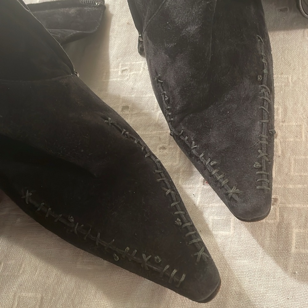 BOTTEGA VENETA Black Soft Suede Thin Heel Side Zippered Whip Stitch Tall Boots - Picture 3 of 16